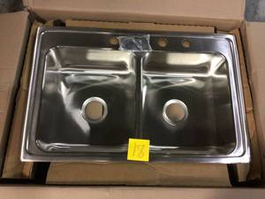 Lustertone Drop-In Stainless Steel 33 in. 4-Hole Double Bowl Kitchen Sink with 8 in. Bowls&nbsp&nbspCustomer Returns See Pictures&nbsp