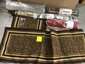 MIX LOT OF Sofia Salle Garnier Blue 2 0 x 9 10 Runner Rug by Unique Loom&nbsp&nbspCustomer Returns See Pictures&nbsp