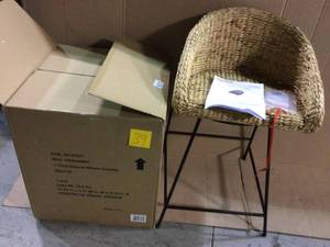 Black Metal Counter Stool with Back and Natural Seat (21.42 in. W x 34.25 in. H)&nbsp&nbspCustomer Returns See Pictures&nbsp