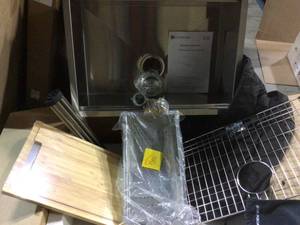 All-in-One Undermount Stainless Steel 27 in. Single Bowl Kitchen Workstation Sink with Accessories Kit&nbsp&nbspCustomer Returns See Pictures&nbsp