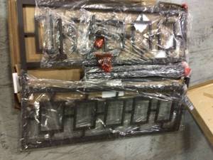 Downing Platform Bed Color Hammered Cooper Q.&nbsp&nbspCustomer Returns See Pictures&nbsp