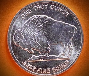 (1) Buffalo Silver Round --- .9999 FINE SILVER BULLION