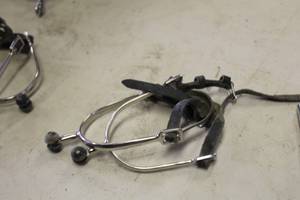 lot 562 image: Spurs (one set)