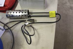 lot 570 image: Allied Precision Bucket Heater 1000W 742G