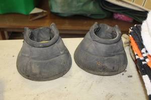 lot 314 image: Lot of (2) Neoprene Bell Boots Black