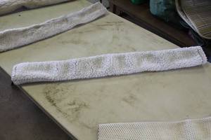 lot 327 image: Fleece Lined Girth Cover White