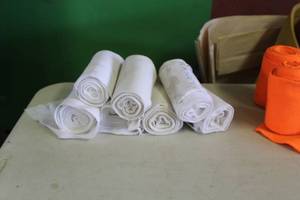 lot 336 image: Lot of (7) Nylon Standing Bandages White (rolls)