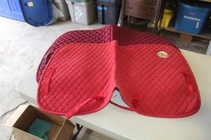 lot 354 image: Lot of (2) All-Purpose Saddle Pads