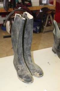 lot 394 image: Pariis Rubber Boots Black 7