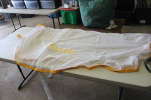 lot 624 image: Curvon Midstates Fly Sheet White with Gold trim 70L