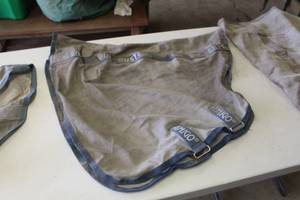 lot 639 image: Amigo Bug Buster Neck Cover for 81 Fly Sheet Tan