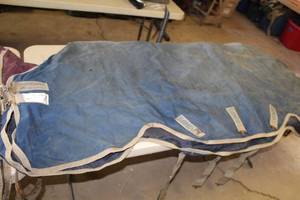 lot 681 image: Rambo Rug Lightweight Blanket Blue 87L