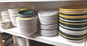 Huge Lot of Restaurant Plates, Bowl...