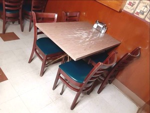 (1) Rectangle Folding Free Standing...