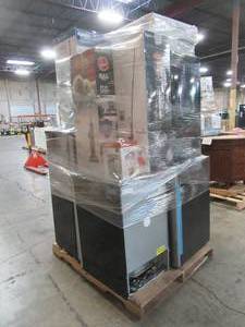 lot 312 image: WHOLESALE MIXED PALLET OF FRIDGES, VACUUMS AND SMALL HOUSEWARES