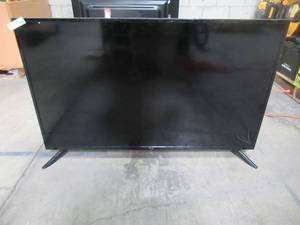 lot 31 image: RCA 50 Class 4K (2160P) Smart LED TV RNSMU5036