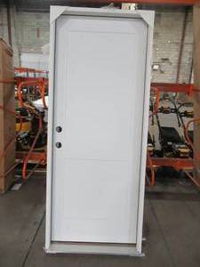 lot 632 image: Jeld-Wen 32 in. x 80 in. 2-Panel Craftsman Primed Steel Prehung Right-Hand Inswing Front Door, THDJW166100365 - Minor Scuffs.