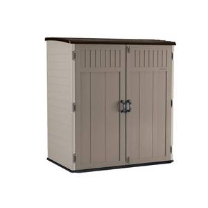 lot 115 image: Suncast 5 ft. 10.5 in. x 3 ft. 8.25 in. x 6 ft. 5.5 in. XL Vertical Storage Shed, BMS6202 - Damage on edge of 1 roof panel.