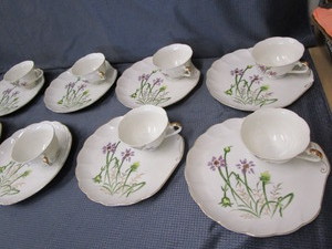 Lefton vintage snack set - eight pl...