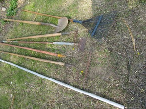 Garden hoe, fork & cultivator, stee...