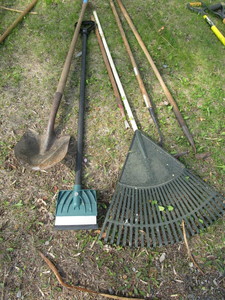 Scraper 7, garden hoe, leaf rake, ...
