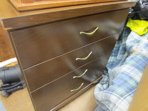 Dresser, 4 drawer, 30Wx17Dx36H...