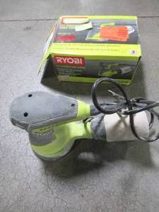 RYOBI 2.6 Amp 5 in. Random Orbital Sander, RS290G, - Used.