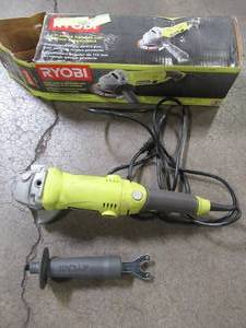 Ryobi 7.5 Amp 4.5 in. Corded Angle Grinder, AG454 - Used.