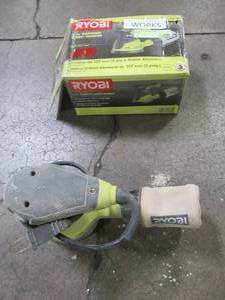 RYOBI 2.6 Amp 5 in. Random Orbital Sander, RS290G, - Used.