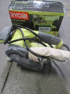 RYOBI 3 in. x 18 in. Portable Belt Sander, BE319 - Used.