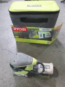 RYOBI 2 Amp 14 Sheet Sander, S652DGK, Used.