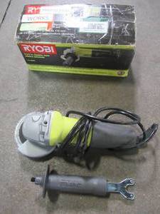 RYOBI 5.5-Amp Angle Grinder, AG4031G - Used.