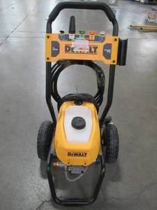 Dewalt 2400 PSI 1.1 GPM Cold Water Electric Pressure Washer, DWPW2400 - Used - Missing Gun Wand.