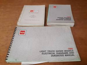 1990 GMC Truck Service and Bulletin Manuals