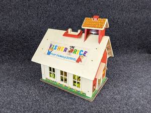 Fisher-Price Play Family School House