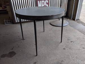 Round Folding Table