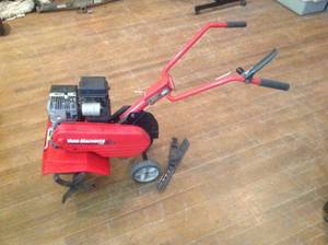 lot 301 image: Yard Machines 18 Tiller 3.5 HP