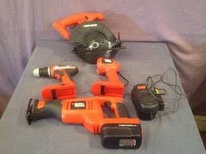 lot 336 image: Black & Decker 18 Volt Cordless Tool Kit