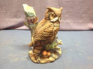 lot 342 image: Ezra Brooks Owl Decanter