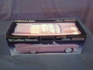 lot 370 image: 1959 Cadillac Eldorado Jim Beam Decanter