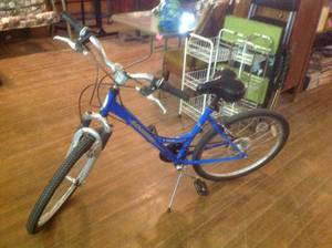 lot 389 image: Bicycle