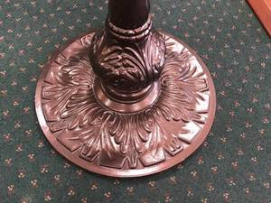 lot 411 image: 42 x 42 Table