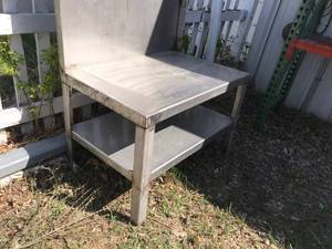 lot 416 image: Heavy Commercial Kitchen TableRack