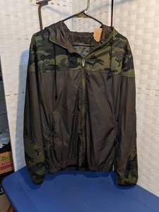 Zara Man Camo & Olive Lightweight Jacket Sz XL