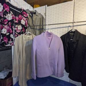 Anne Klein, White House Black Market, Banana Republic, Lineamaglia Dress Coats, Sweaters Sz S & M