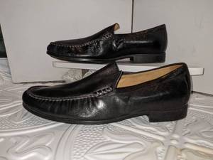 Mens Johnston & Murphy Black Leather Slip-Ons Sz 9 12