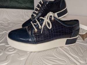 Luyi Obuwi Navy Patent Platform Sneakers Sz 7