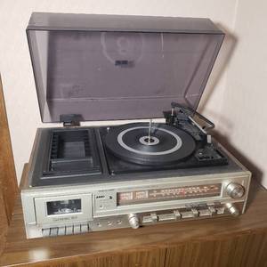 Clarinette-105 Turntable Stereo