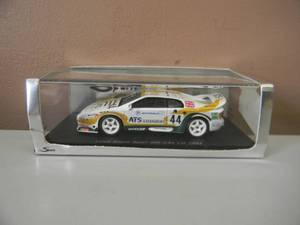 SPARK 143 SCALE LOTUS ESPRIT SPORT 300 n44 LM 1993 - IN BOX - NICE - SEE PICTURES
