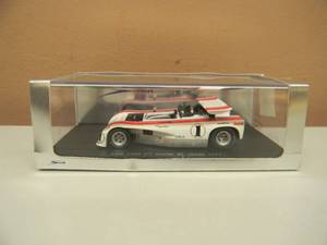 SPARK 143 SCALE LOLA T260 n1 WINNER St. JOVITE 1971 - IN BOX - NICE - SEE PICTURES